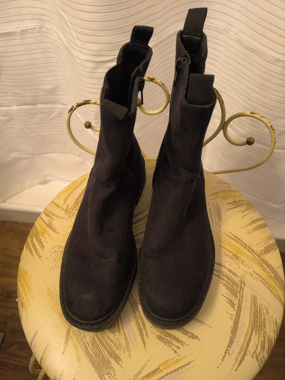 Time and Tru Black Chelsea Zip Ankle Boots